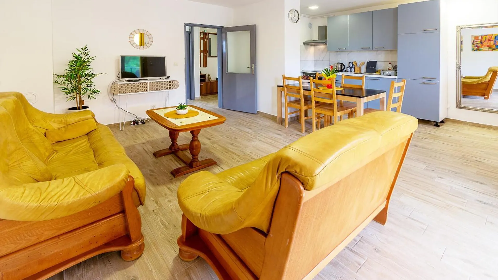 Marko Pula Apartment 0*,  Croatia